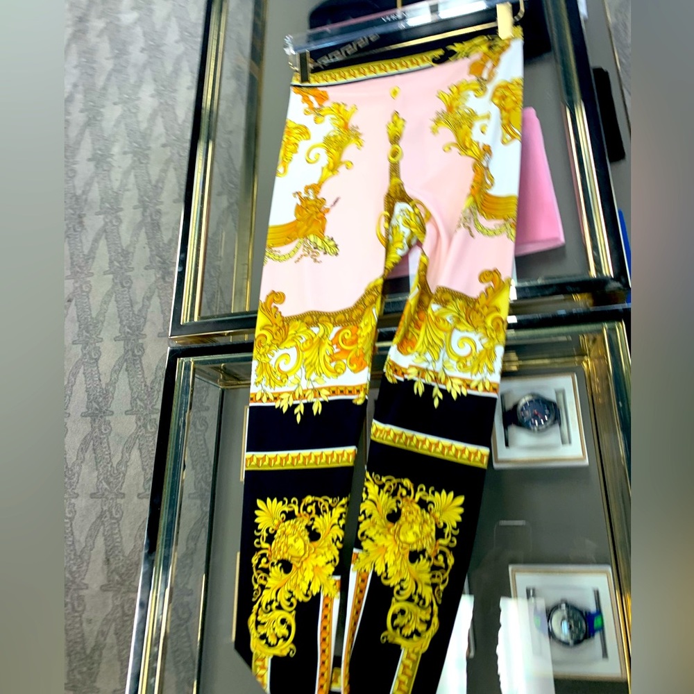 Versace Authentic With Box And Tags Elegant Baroque Print Women's Pants